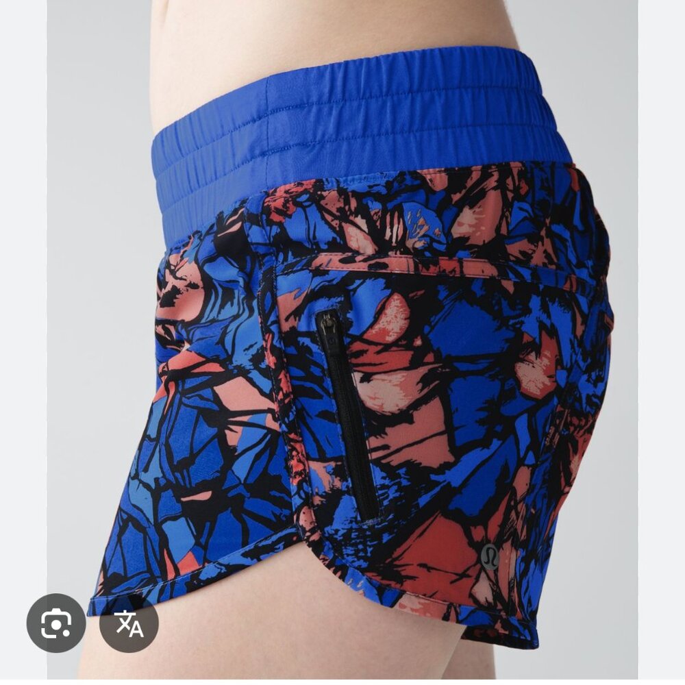 lululemon athletica Blue and Coral Abstract Print Athletic Shorts
